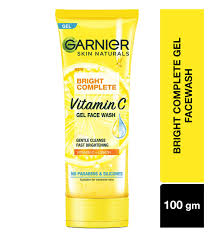 Garnier Skin Naturals Bright Complete Duo Action Face Wash 100 gm